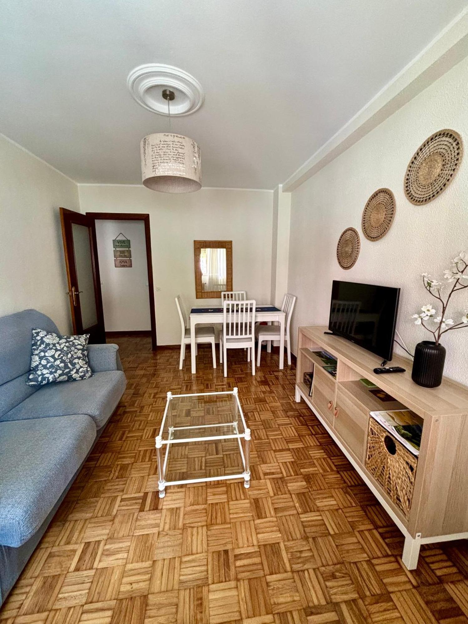 Piso En El Precioso Pueblo De Colunga Daire Dış mekan fotoğraf